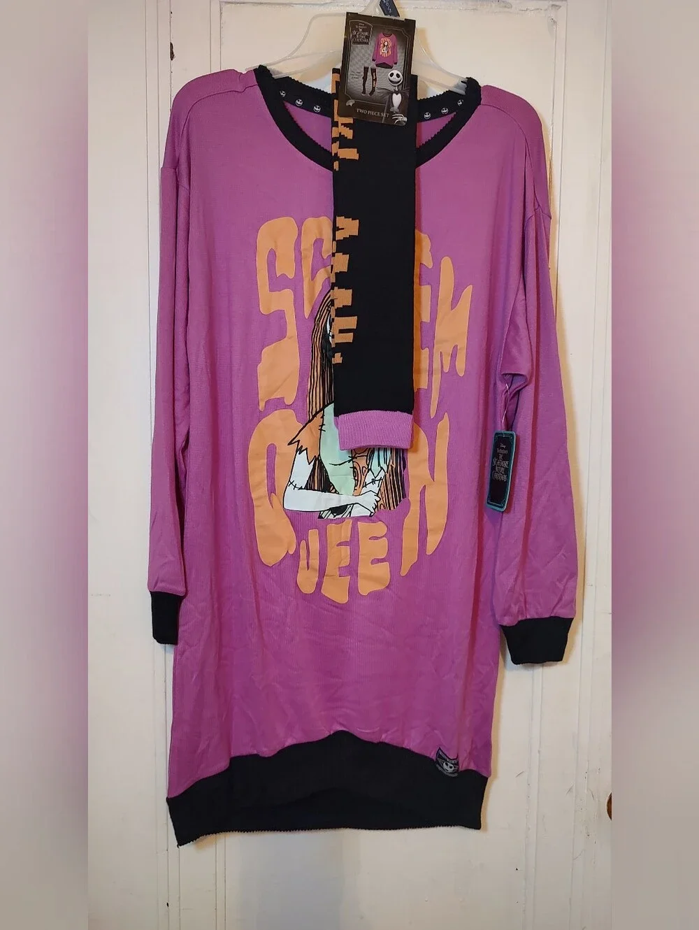 Disney Women's Size 0/2 XS  NWT 2pc Set Sleepwear Long Shirt & Knee High Socks - Picture 3 of 8